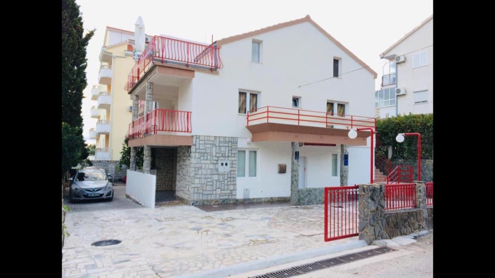 Apartmani Ema Трогир Екстериор снимка