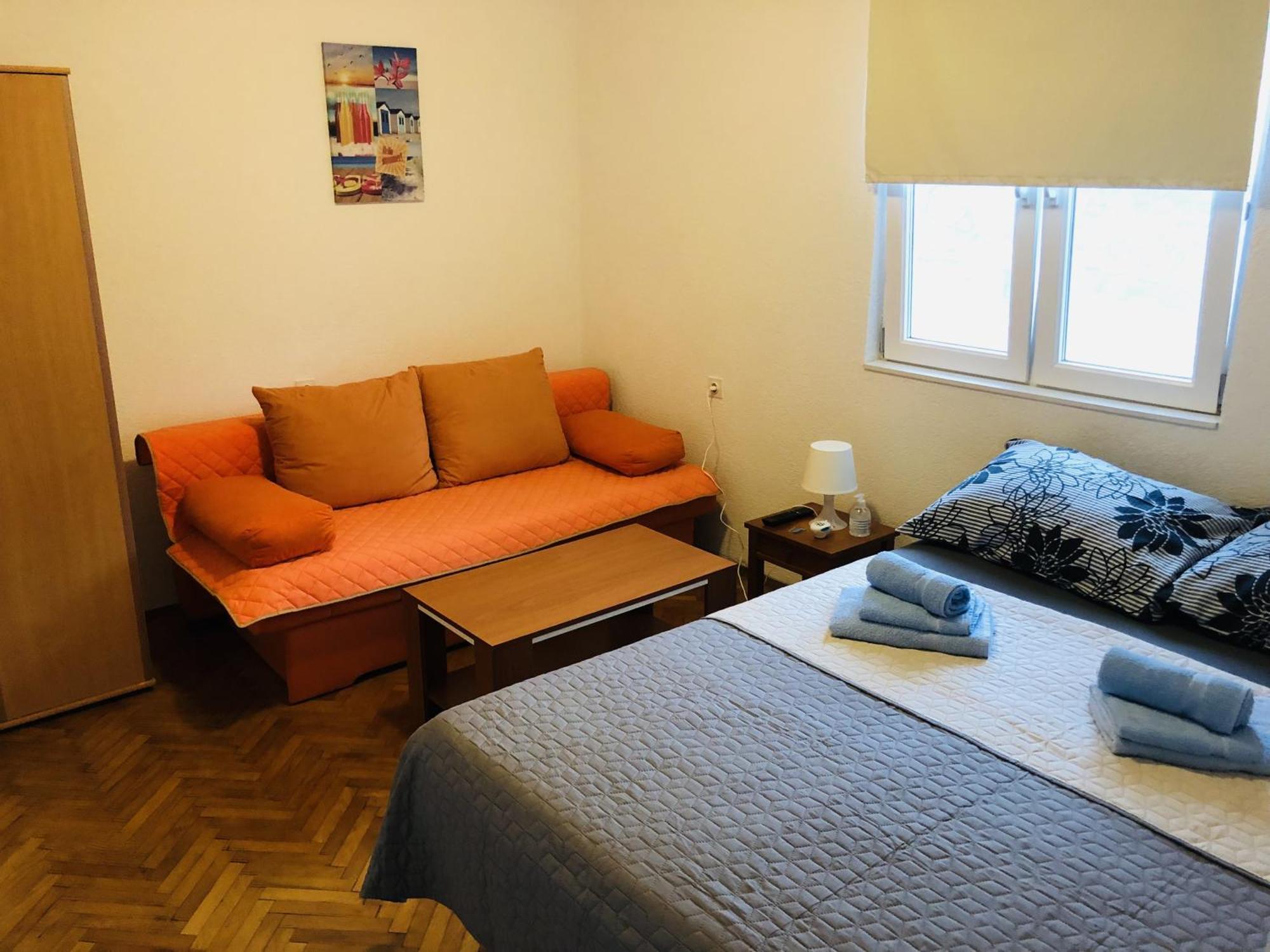 Apartmani Ema Трогир Екстериор снимка