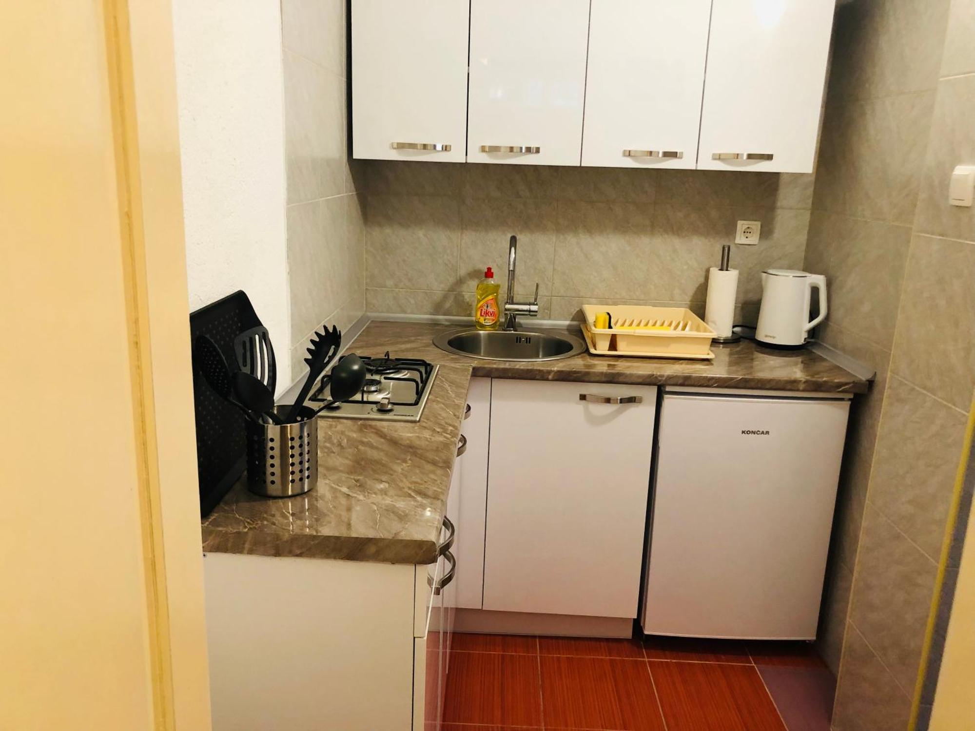 Apartmani Ema Трогир Екстериор снимка
