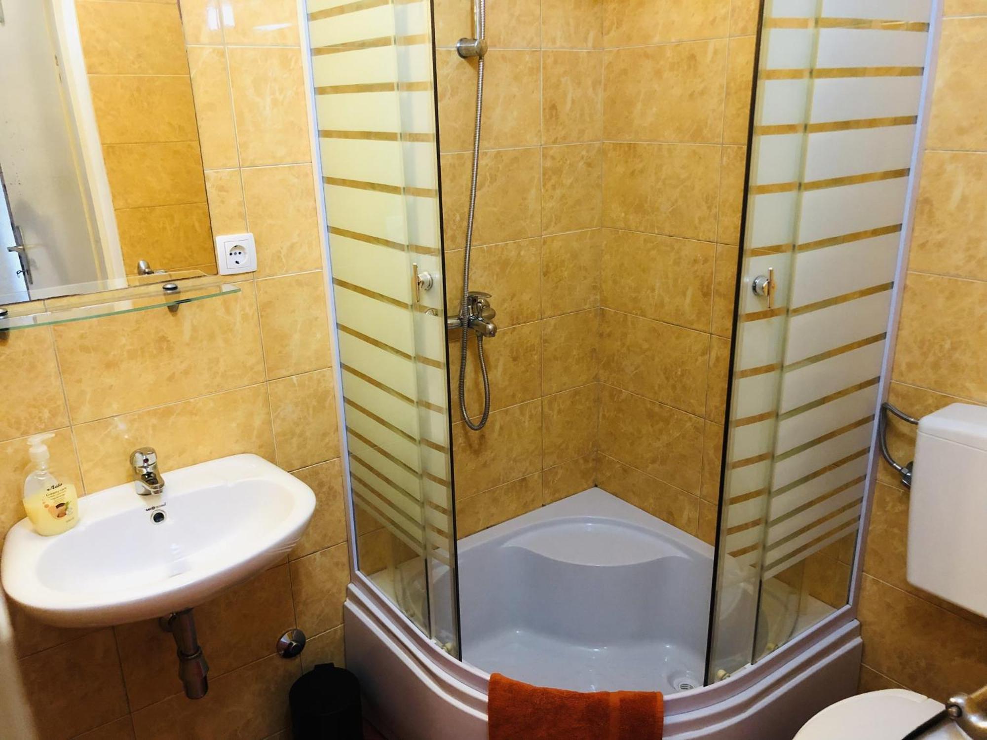 Apartmani Ema Трогир Екстериор снимка